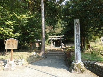 白山神社002-202.JPG